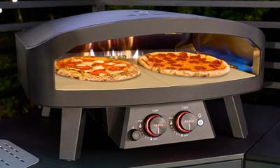 Win a Cozze Pizza Oven Black Edition